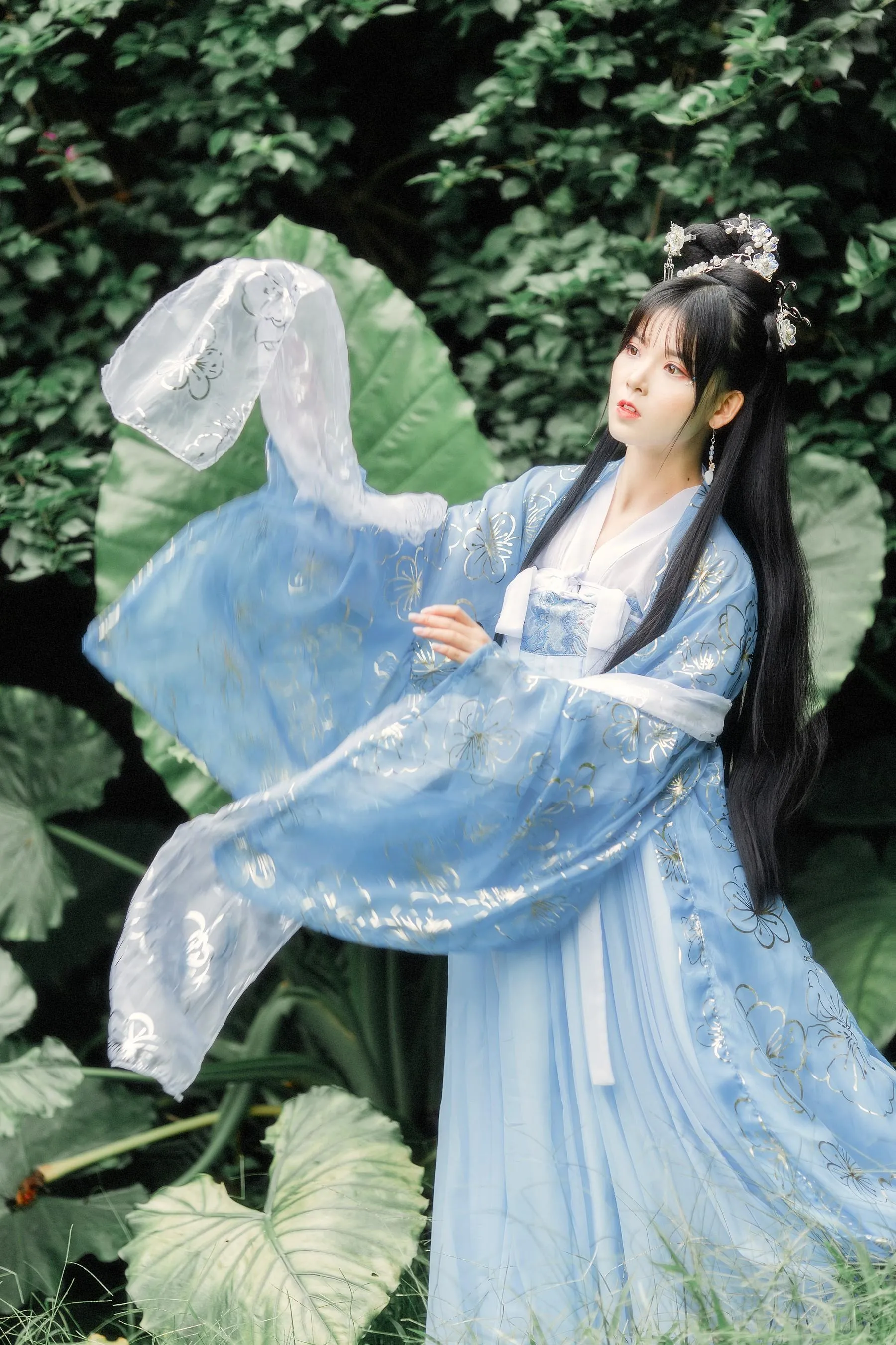 [YITUYU艺图语]2021.09.04 送桃 悠然 [26P]插图2